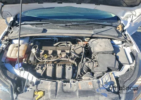 2014 Ford Focus Se z USA, uszkodzony, nr VIN 1FADP3K26EL302367